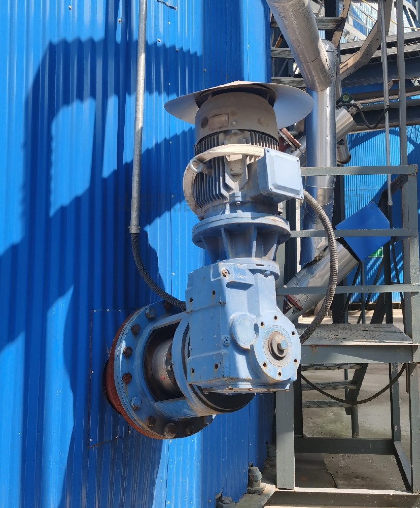 側(cè)入式攪拌裝置